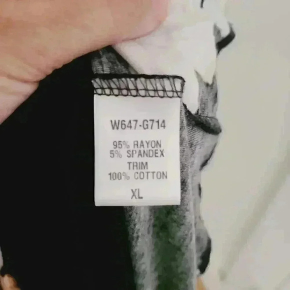 Loveappella Black floral Faux Wrap Maxi Dress Sz XL - Picture 8 of 11